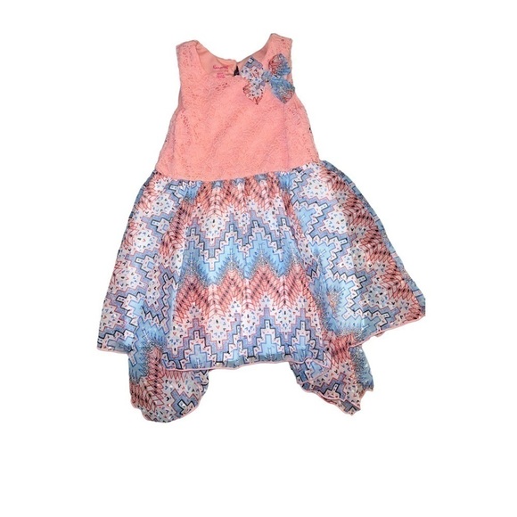 Asymmetric dress. 4T - Picture 2 of 5